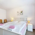 Tannenberg Apartment