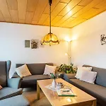 Tannenberg Apartment *